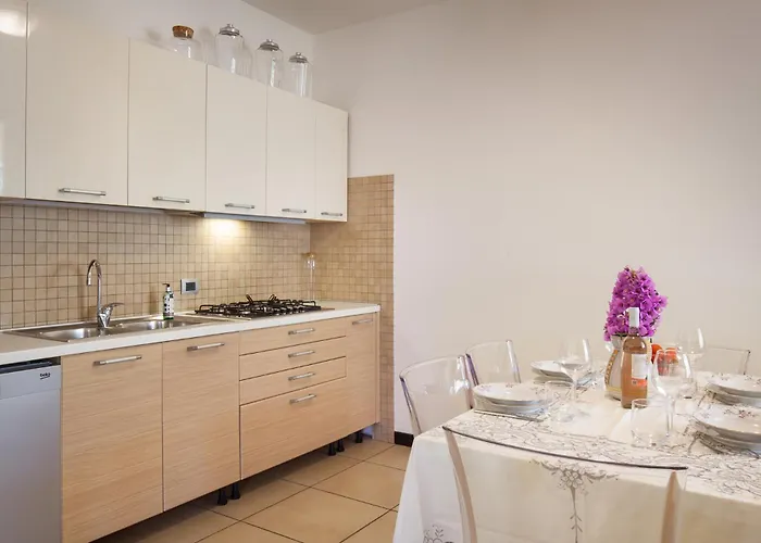 Righini Apartmán Torri Del Benaco